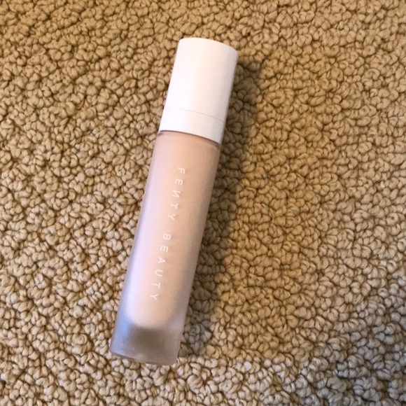Fenty Beauty Other - Fenty Beauty by Rihanna Foundation